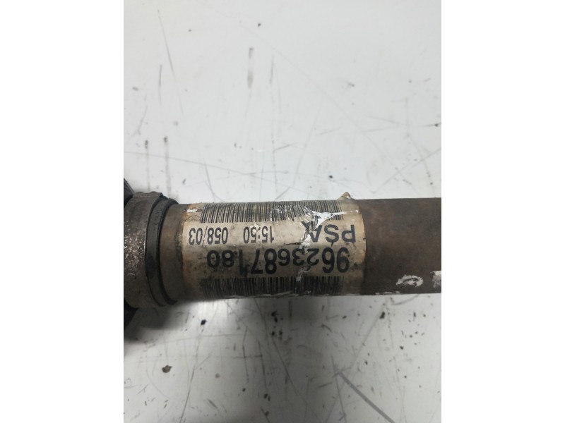 Recambio de transmision delantera izquierda para citroen xsara berlina 1.4 hdi vivace referencia OEM IAM 9623668780  