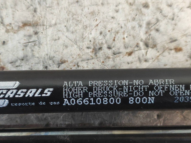 Recambio de amortiguadores maletero / porton para citroen c8 hdi 120 premier referencia OEM IAM A06610800  