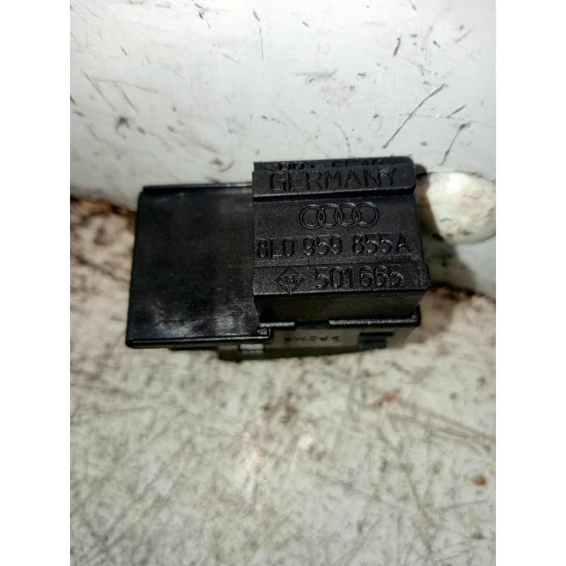 Recambio de mando elevalunas delantero derecho para audi a3 (8l) 1.6 ambiente referencia OEM IAM 8L0959855A 501665 3P