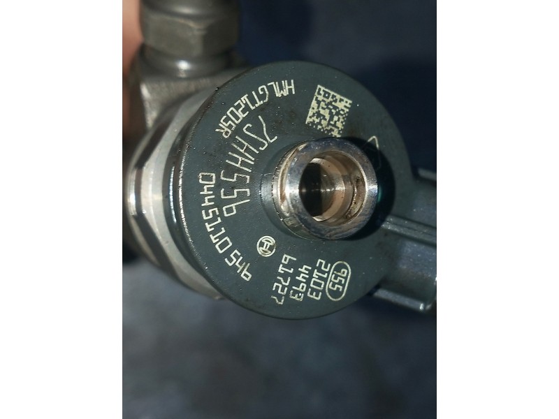 Recambio de inyector para renault espace v intens referencia OEM IAM 0445110546  BOSCH