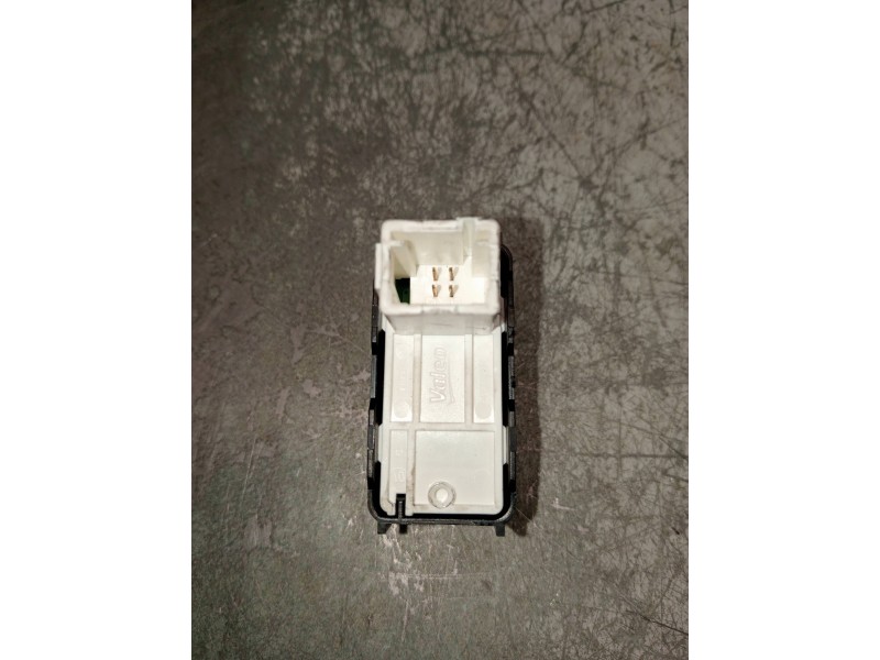 Recambio de mando elevalunas delantero derecho para peugeot 308 access referencia OEM IAM 96762292ZD 13269 5P