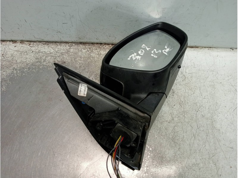 Recambio de retrovisor derecho para peugeot 308 access referencia OEM IAM   