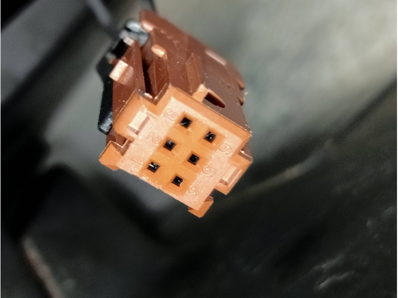 Recambio de retrovisor derecho para peugeot 308 access referencia OEM IAM   