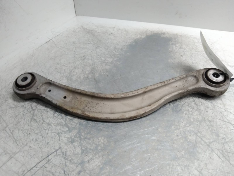 Recambio de brazo suspension inferior trasero izquierdo para mercedes clase c (w204) berlina 2.2 cdi cat referencia OEM IAM   