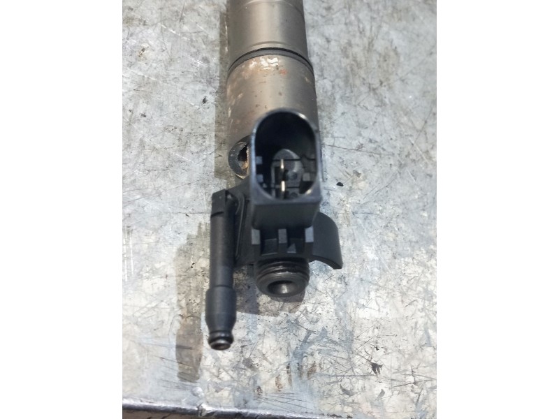 Recambio de inyector para bmw serie 6 coupe (e63) 635d referencia OEM IAM 0445115050 779604204 BOSCH