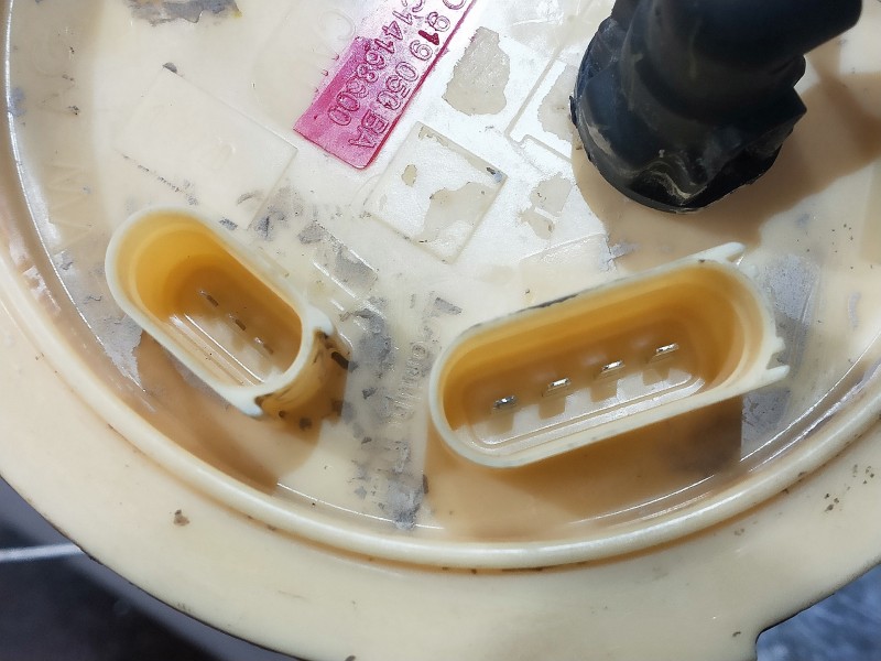 Recambio de bomba combustible para seat ateca (kh7) xcellence edition referencia OEM IAM 5Q0919050BA A2C14168600 