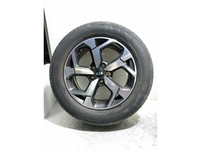 Recambio de juego llantas para kia sportage drive plus 2wd referencia OEM IAM  CUBIERTAS 225/60/17