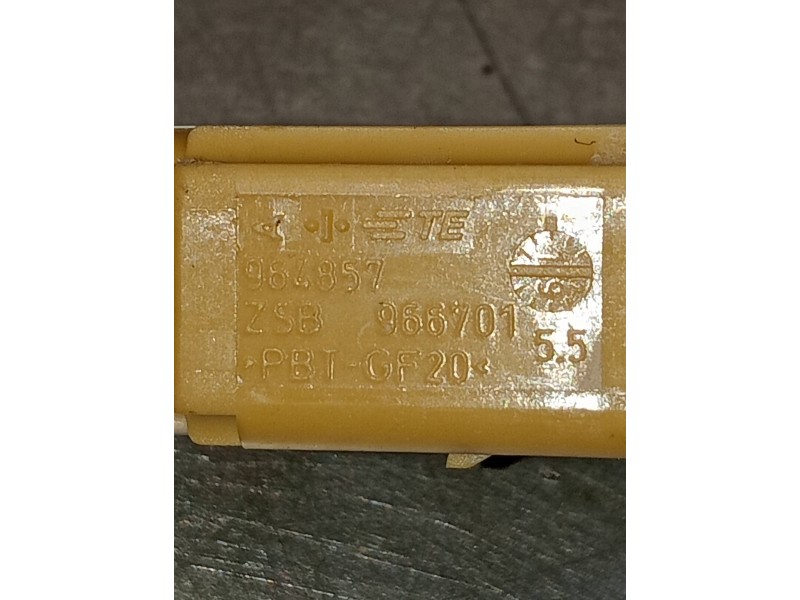 Recambio de sensor para seat ateca (kh7) xcellence edition referencia OEM IAM 8K09738020 964857 ZSB966701