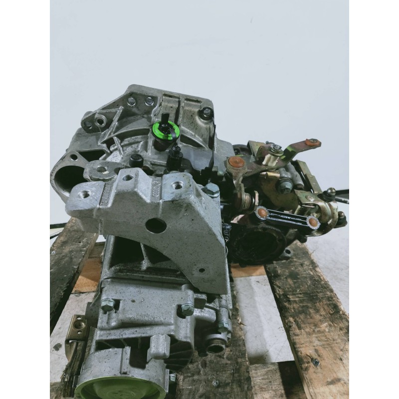 Recambio de caja cambios para audi a3 (8l) 1.6 ambiente referencia OEM IAM DUU 04050 14 9 5V