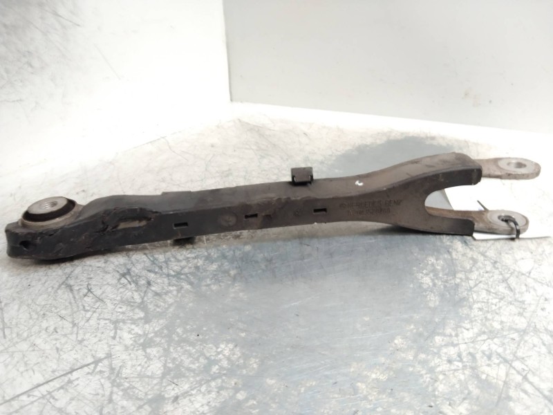 Recambio de brazo suspension inferior trasero izquierdo para mercedes clase c (w204) berlina 2.2 cdi cat referencia OEM IAM   