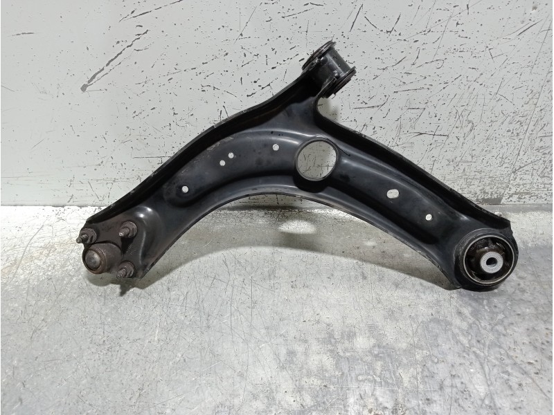 Recambio de brazo suspension inferior delantero derecho para seat ateca (kh7) xcellence edition referencia OEM IAM 3Q0407154D  