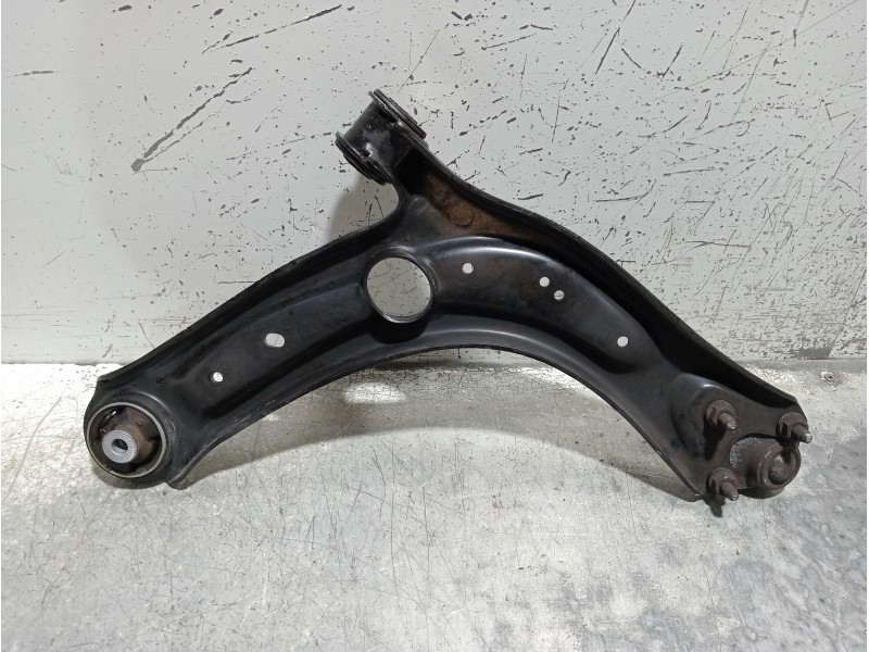Recambio de brazo suspension inferior delantero izquierdo para seat ateca (kh7) xcellence edition referencia OEM IAM 3Q0407153D 