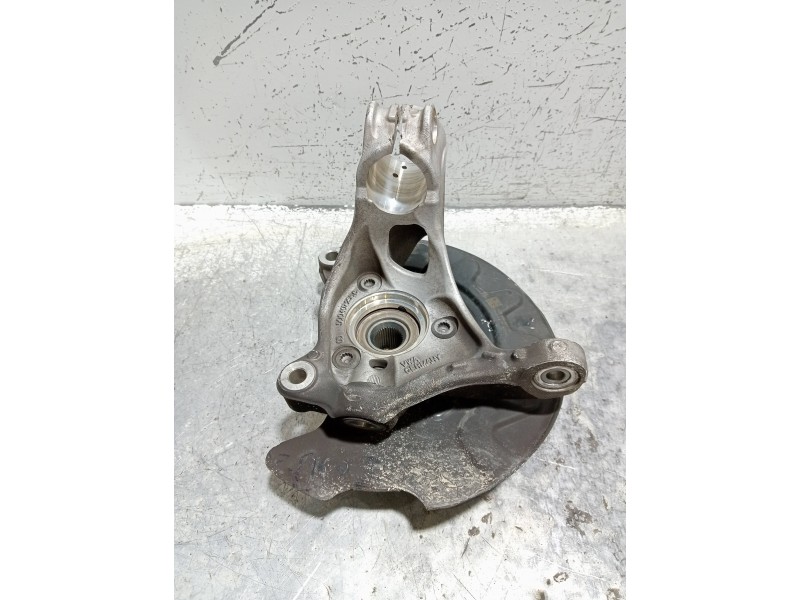 Recambio de mangueta delantera derecha para seat ateca (kh7) xcellence edition referencia OEM IAM 5Q0407258C  