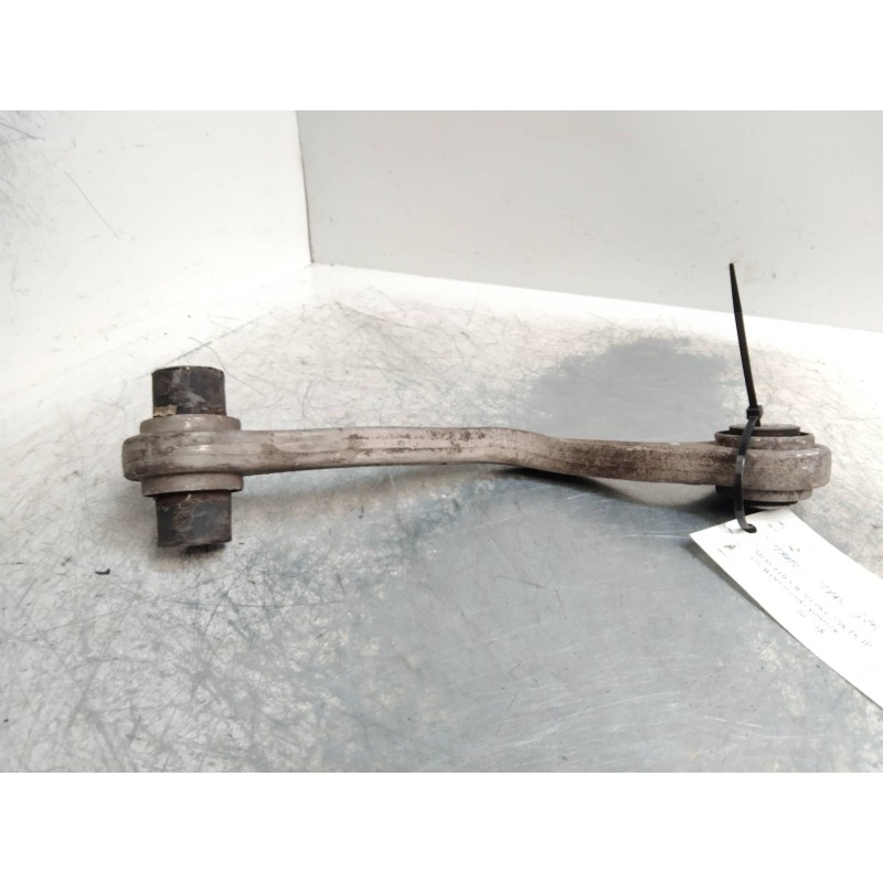 Recambio de brazo suspension superior trasero izquierdo para mercedes clase c (w204) berlina 2.2 cdi cat referencia OEM IAM   