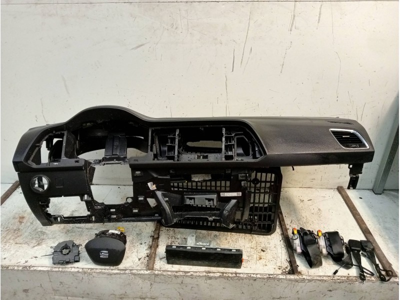 Recambio de kit airbag para seat ateca (kh7) xcellence edition referencia OEM IAM   