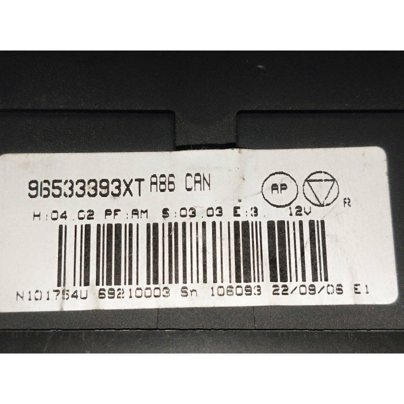 Recambio de mando calefaccion / aire acondicionado para citroen c3 1.4 16v sx plus referencia OEM IAM 96533393XT  
