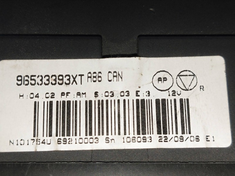 Recambio de mando calefaccion / aire acondicionado para citroen c3 1.4 16v sx plus referencia OEM IAM 96533393XT  
