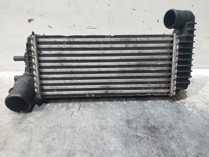 Recambio de intercooler para ford focus lim. (cb8) 1.6 tdci cat referencia OEM IAM   