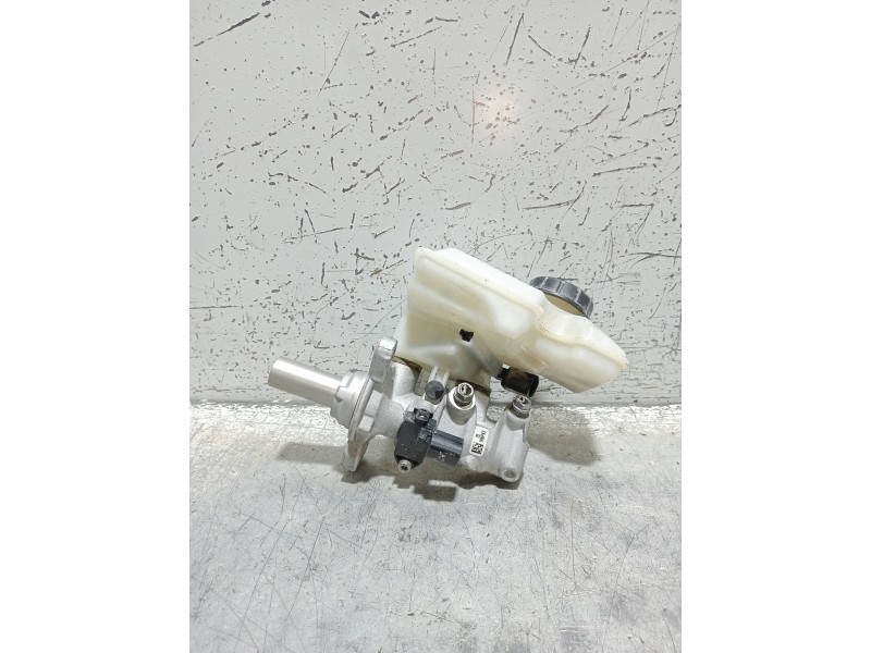 Recambio de bomba freno para seat ateca (kh7) xcellence edition referencia OEM IAM 5Q1611301D 03350891791 