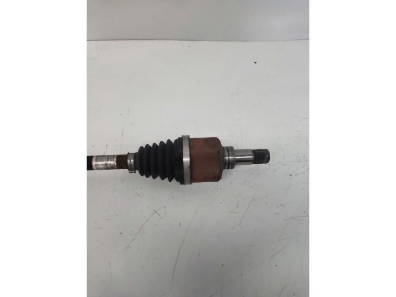 Recambio de transmision delantera izquierda para ford fiesta (ccn) trend referencia OEM IAM 8V513B437CD  