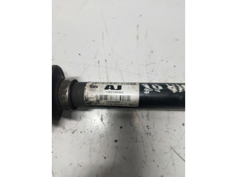 Recambio de transmision delantera izquierda para opel insignia berlina 2.0 16v cdti referencia OEM IAM 13219092  