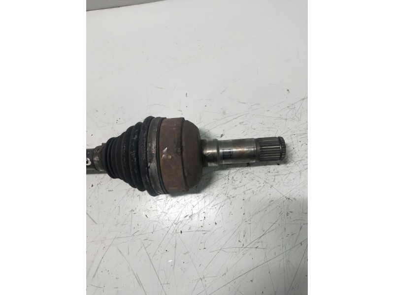 Recambio de transmision delantera izquierda para opel insignia berlina 2.0 16v cdti referencia OEM IAM 13219092  