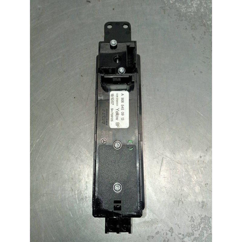 Recambio de mando elevalunas delantero derecho para mercedes sprinterii caja cerrada (desde 01.06) 2.1 cdi cat referencia OEM IA