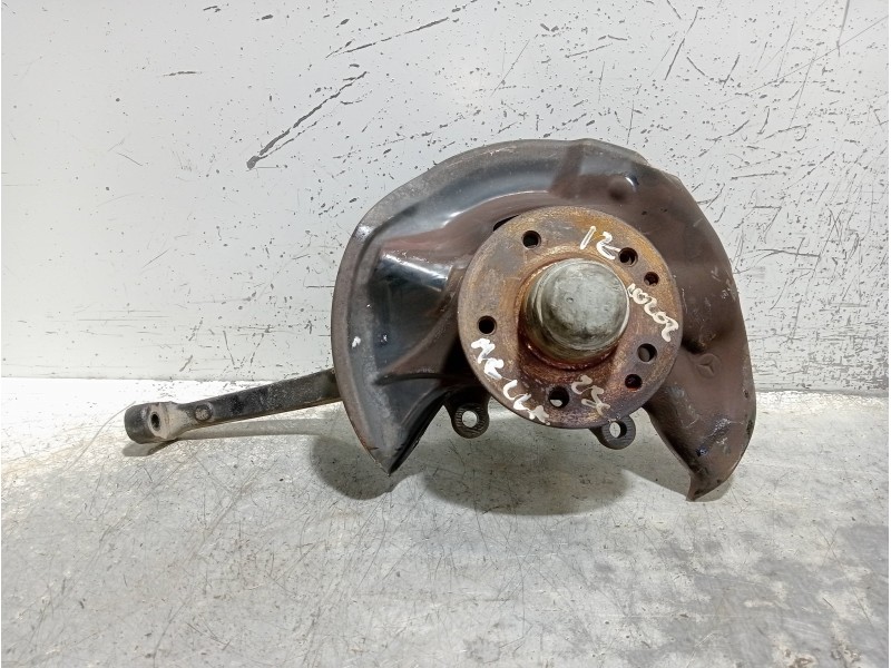 Recambio de mangueta delantera izquierda para mercedes clase clk (w208) coupe 230 compressor (208.347) referencia OEM IAM   