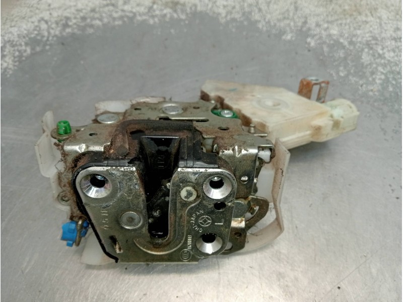 Recambio de motor cierre centralizado delantero izquierdo para renault maxity 2.9 diesel referencia OEM IAM 80553AA20A  