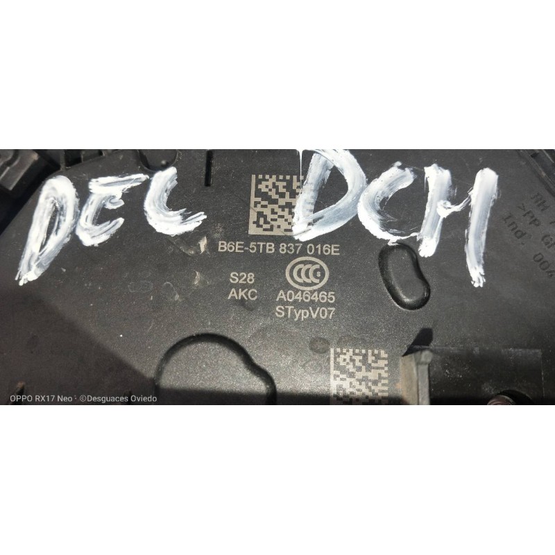 Recambio de motor cierre centralizado delantero derecho para audi a1 sportback (gba) 25 tfsi adrenalin referencia OEM IAM 5TB837