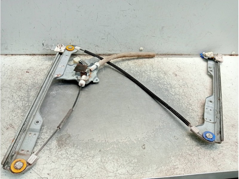 Recambio de elevalunas delantero izquierdo para renault maxity 2.9 diesel referencia OEM IAM  2P 