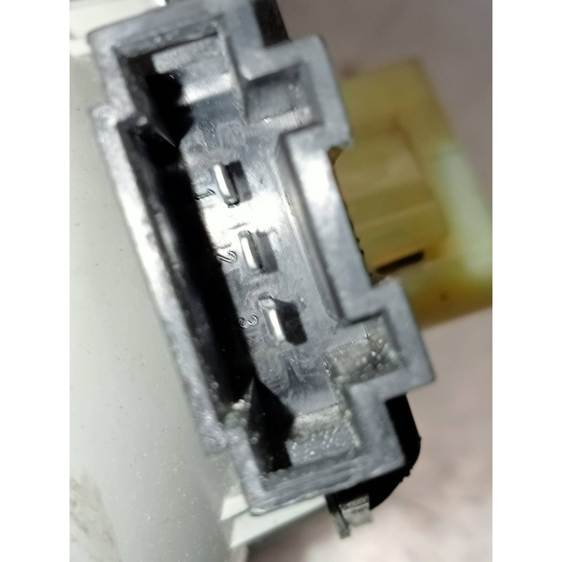 Recambio de piloto trasero izquierdo interior para mercedes clase clk (w208) coupe 230 compressor (208.347) referencia OEM IAM  