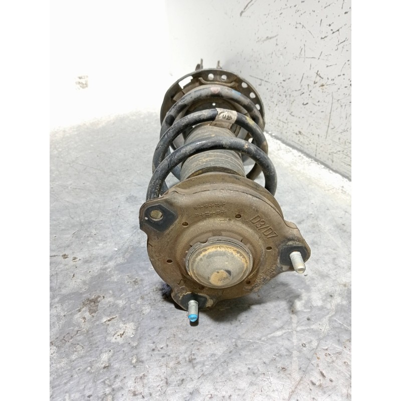 Recambio de amortiguador delantero derecho para kia sportage drive plus 2wd referencia OEM IAM   