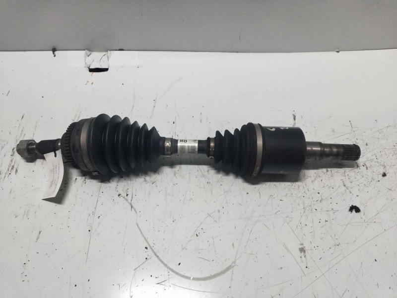 Recambio de transmision delantera izquierda para chevrolet nubira wagon 2.0 diesel cat referencia OEM IAM M8 969441096 