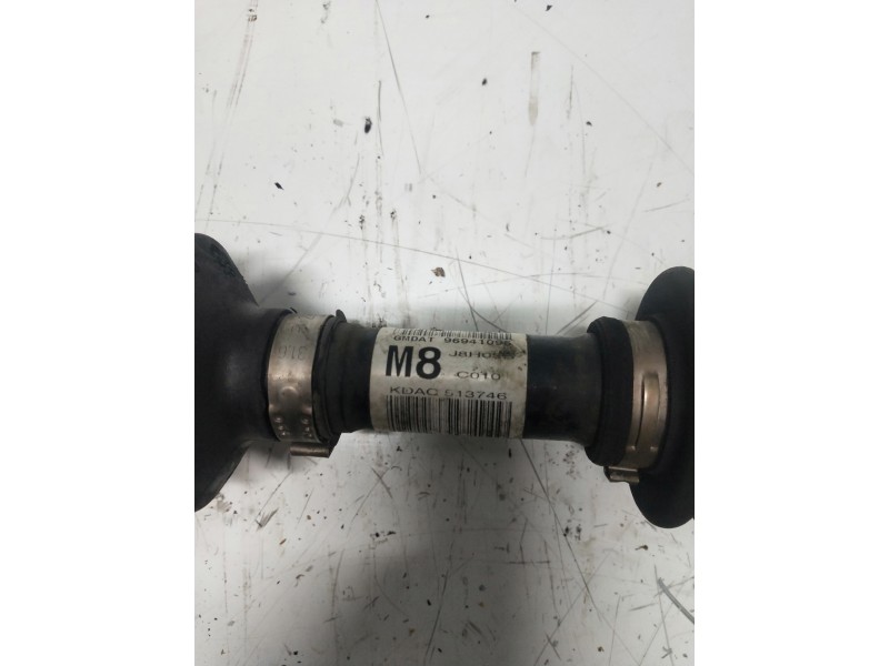 Recambio de transmision delantera izquierda para chevrolet nubira wagon 2.0 diesel cat referencia OEM IAM M8 969441096 