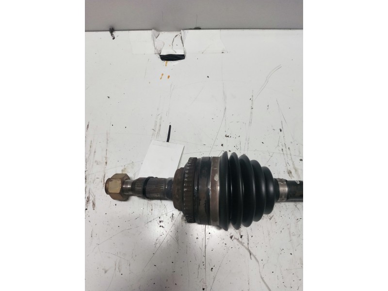 Recambio de transmision delantera izquierda para daewoo nubira berlina 1.8 cat referencia OEM IAM 2V  