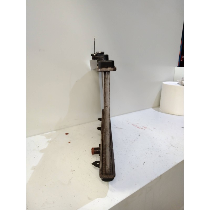 Recambio de radiador agua para mazda 323 berlina f/s (bj) 1.9 f sportive referencia OEM IAM 734123  