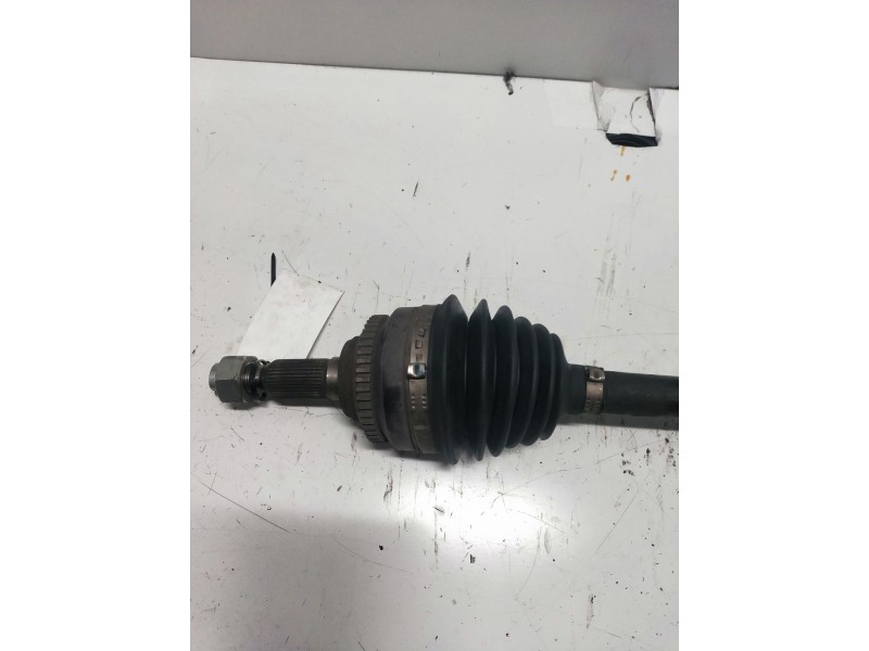 Recambio de transmision delantera derecha para chevrolet nubira wagon 2.0 diesel cat referencia OEM IAM R8  