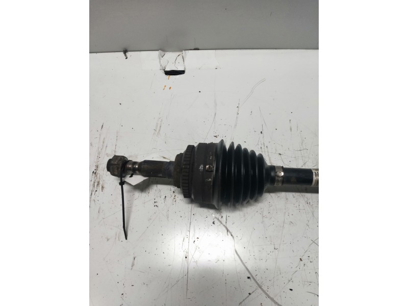 Recambio de transmision delantera izquierda para chevrolet nubira wagon 2.0 diesel cat referencia OEM IAM M7  