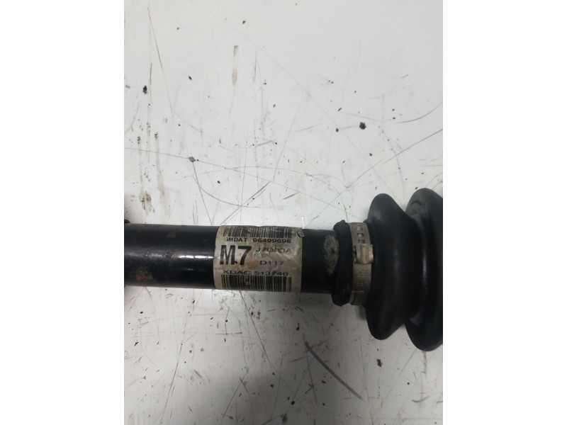 Recambio de transmision delantera izquierda para chevrolet nubira wagon 2.0 diesel cat referencia OEM IAM M7  