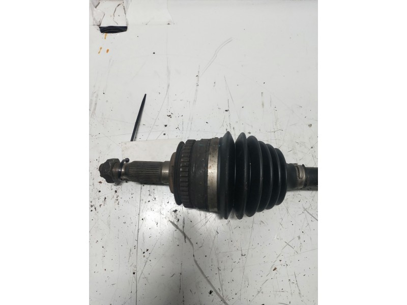 Recambio de transmision delantera izquierda para daewoo nubira berlina 1.6 cat referencia OEM IAM GY  