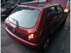 ford fiesta berlina del año 1997 2