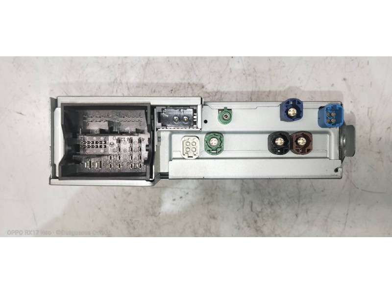 Recambio de sistema audio / radio cd para audi a1 sportback (gba) 25 tfsi adrenalin referencia OEM IAM 82A035010G 82A035010A MIB