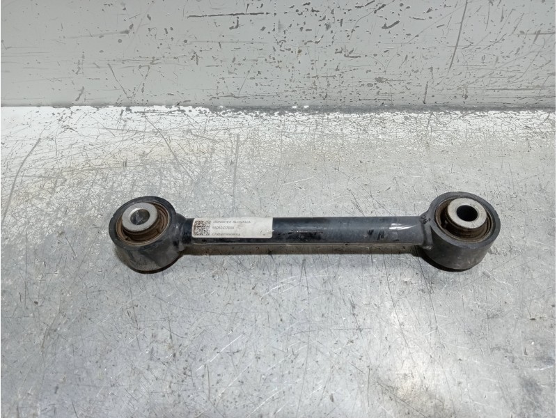 Recambio de brazo suspension superior trasero izquierdo para kia sportage drive plus 2wd referencia OEM IAM 55250D7000  