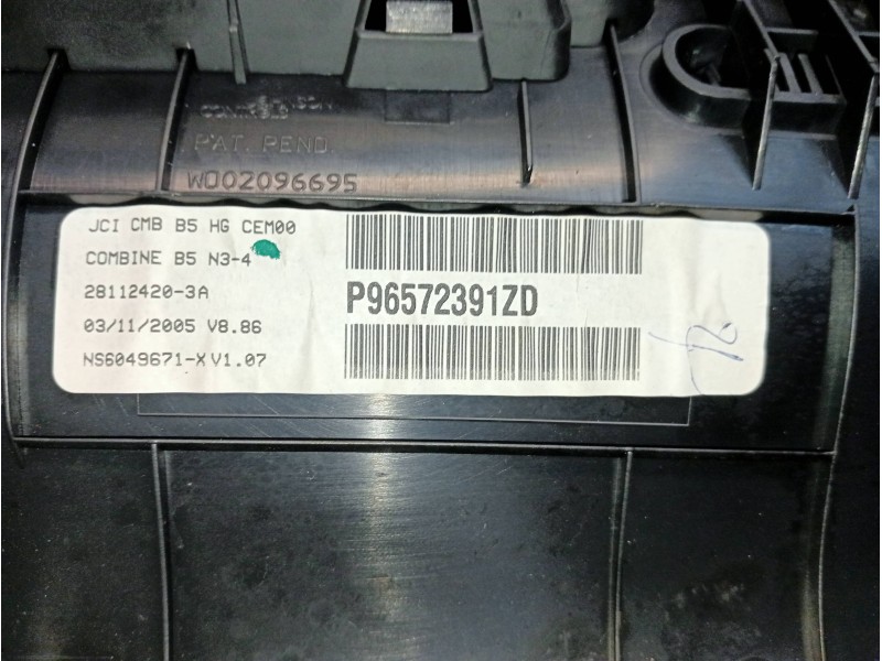 Recambio de pantalla multifuncion para citroen c4 coupe lx referencia OEM IAM P96572391ZD  