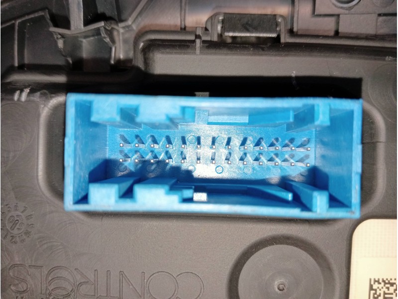 Recambio de pantalla multifuncion para citroen c4 coupe lx referencia OEM IAM P96572391ZD  