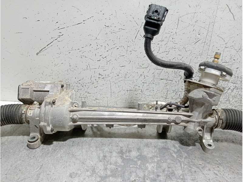 Recambio de cremallera direccion para kia sportage drive plus 2wd referencia OEM IAM 57700D7500  
