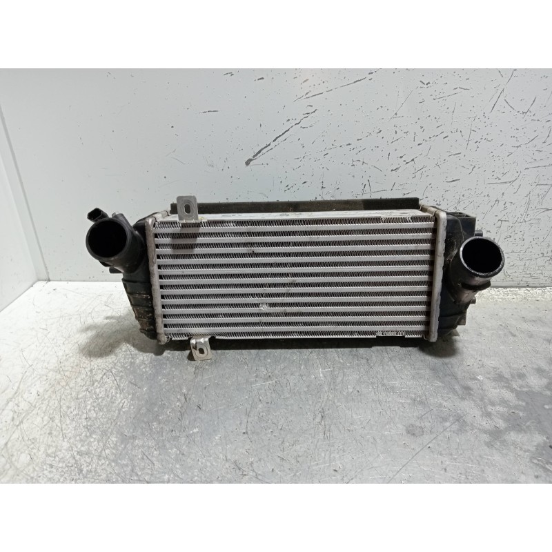 Recambio de intercooler para kia sportage drive plus 2wd referencia OEM IAM 282712U200  