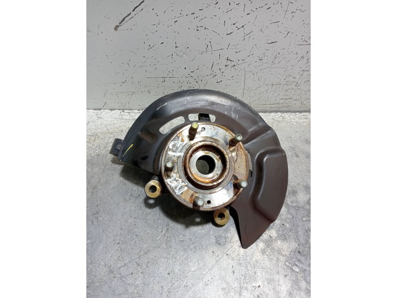 Recambio de mangueta delantera izquierda para kia sportage drive plus 2wd referencia OEM IAM 51700D7500  