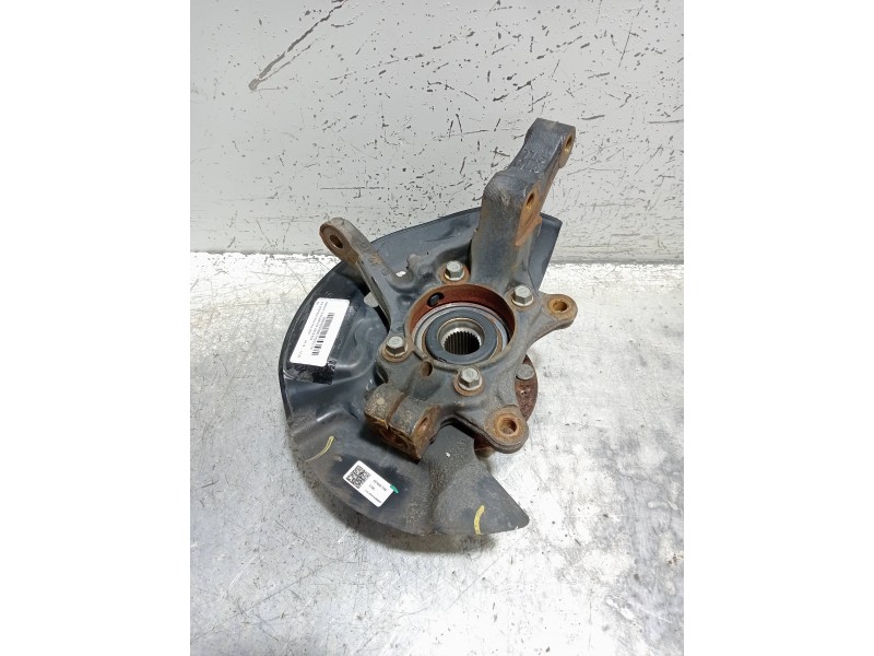 Recambio de mangueta delantera izquierda para kia sportage drive plus 2wd referencia OEM IAM 51700D7500  